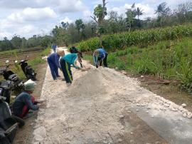 PROSES PEMBANGUNAN JALAN PENGHUBUNG PADUKUHAN