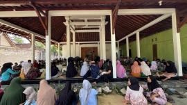 WARGA PADUKUHAN KEPIL GELAR RASULAN, WUJUD SYUKUR DAN KEBERSAMAAN